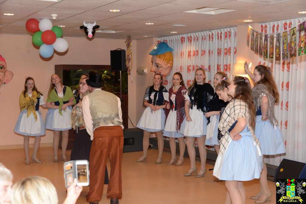 ../Images/Carnaval in de Munnekeweij 086.jpg